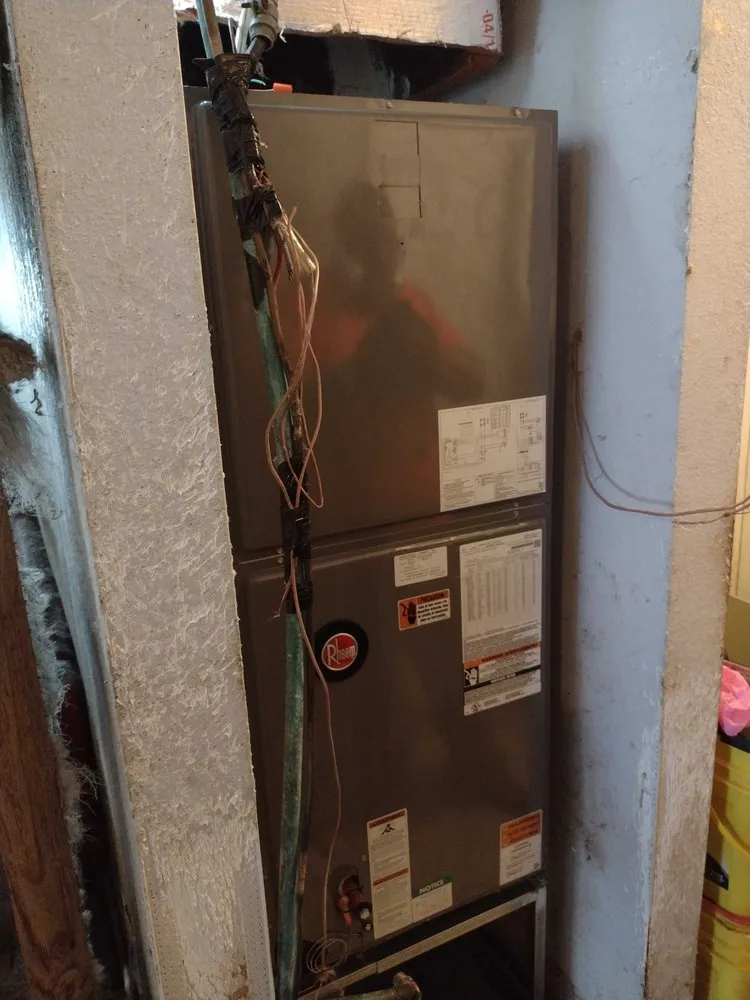 Slide of Noah's Air Repair