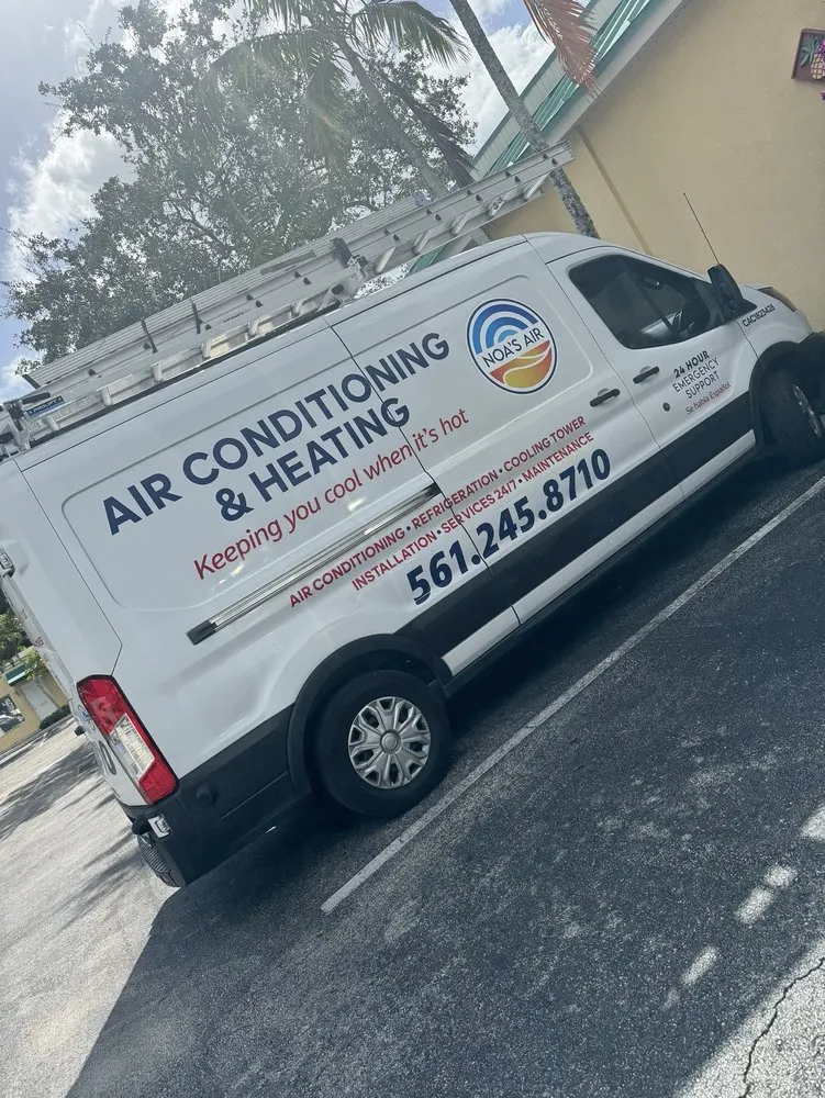 Slide of Noa’s Air