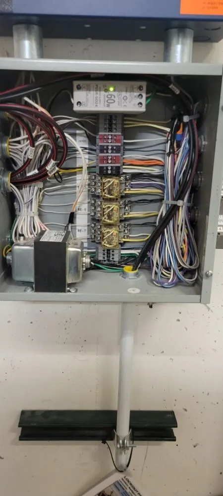 Slide of NOCO Air Supply