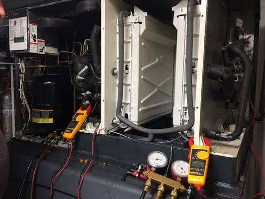 North American Air Logo