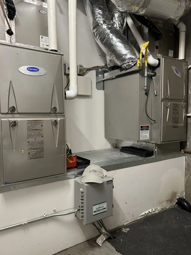 Slide of North Breeze