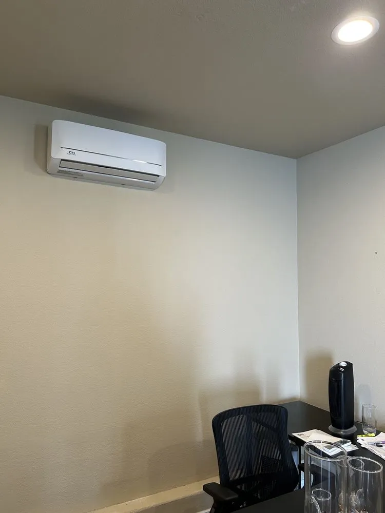 Slide of North Breeze