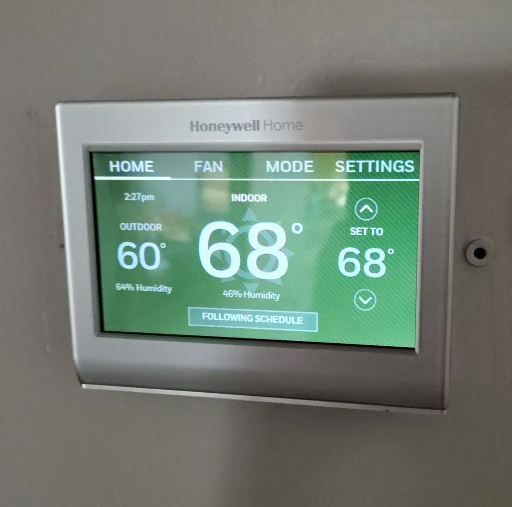 Slide of Northern Energy Control