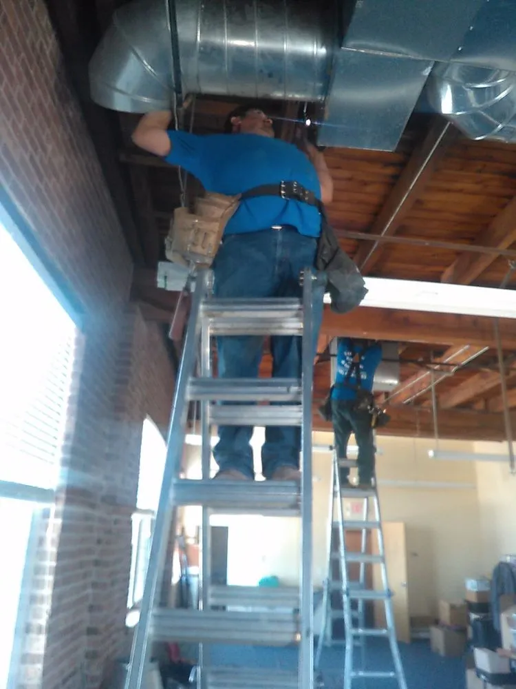 Slide of Northlake Heating and Air Conditioning