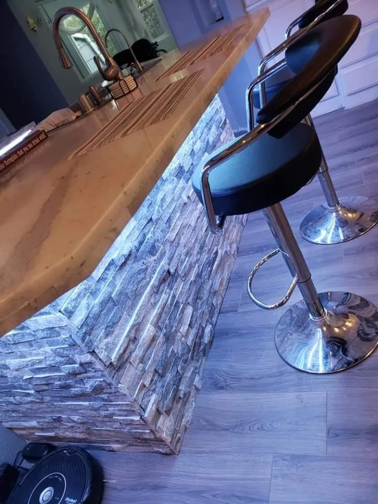 Slide of Nusom Custom Builders