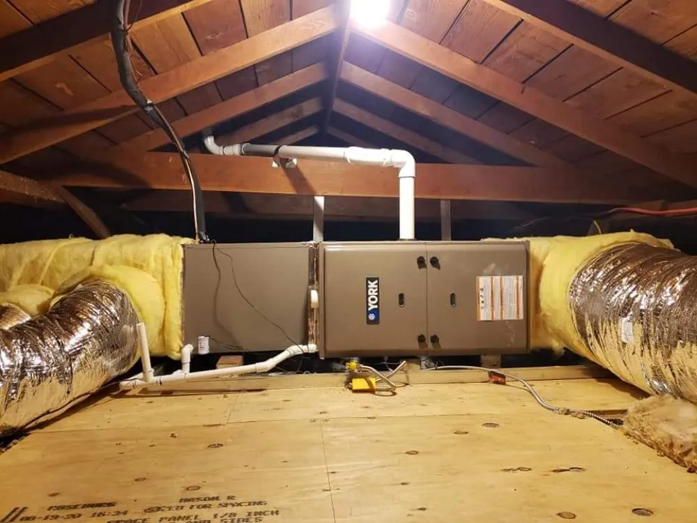 Slide of Nusom Custom Builders