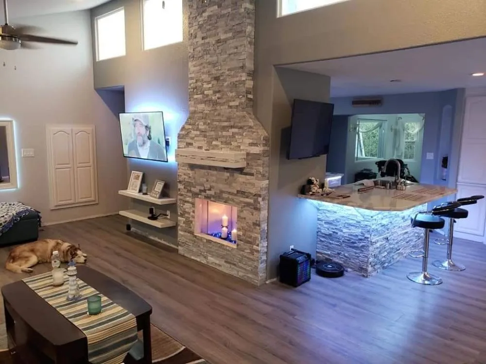 Slide of Nusom Custom Builders