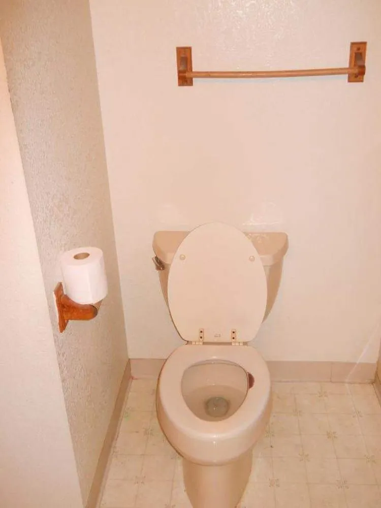 Slide of Nusom Custom Builders