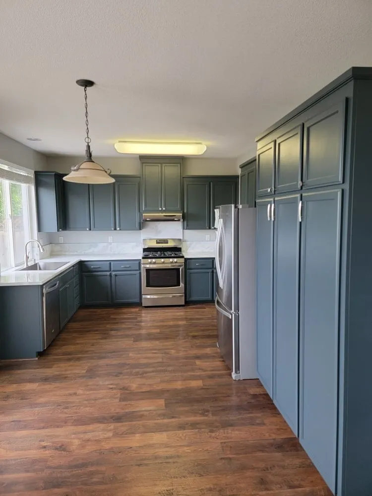 Slide of Nusom Custom Builders