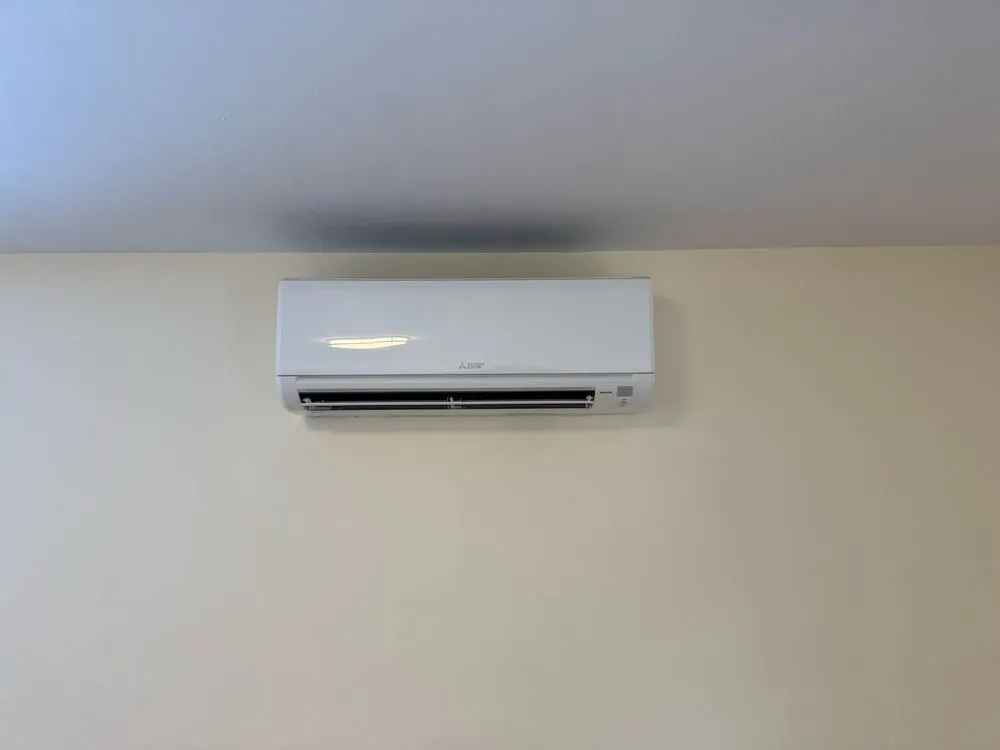 Slide of Ny Central Comfort