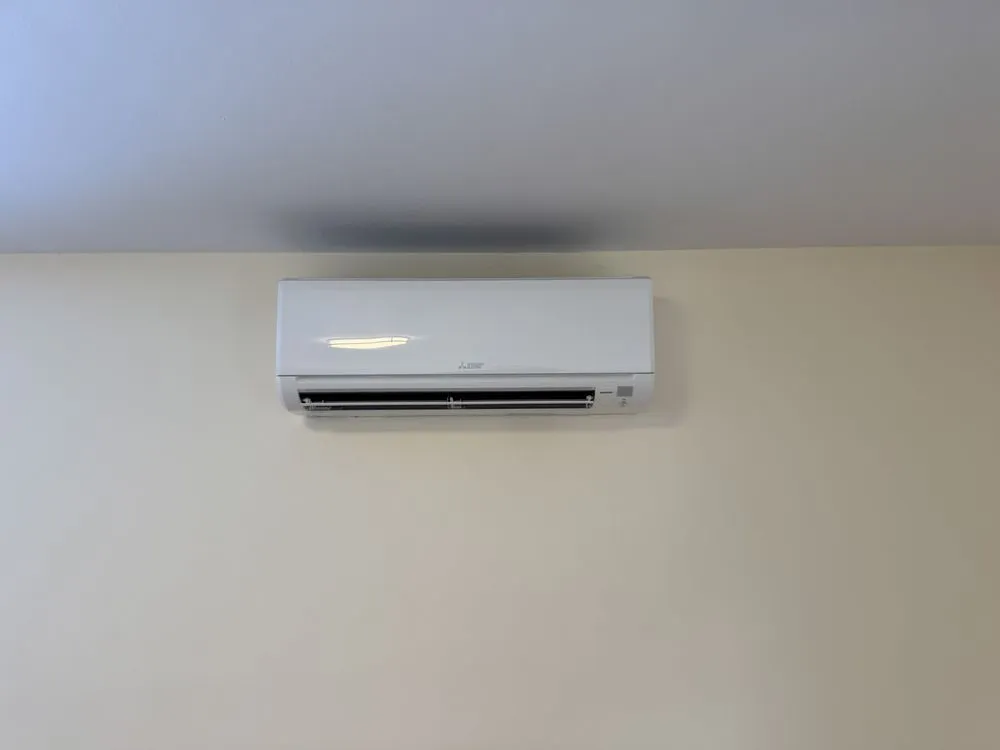 Slide of Ny Central Comfort