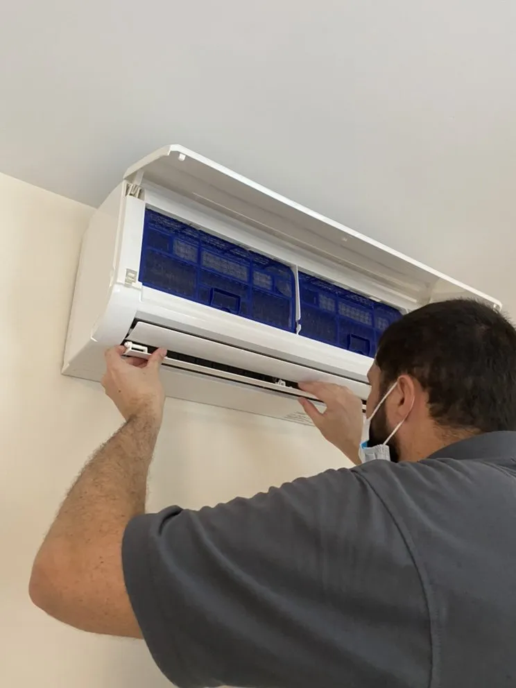 Slide of Oahu Ohana AC