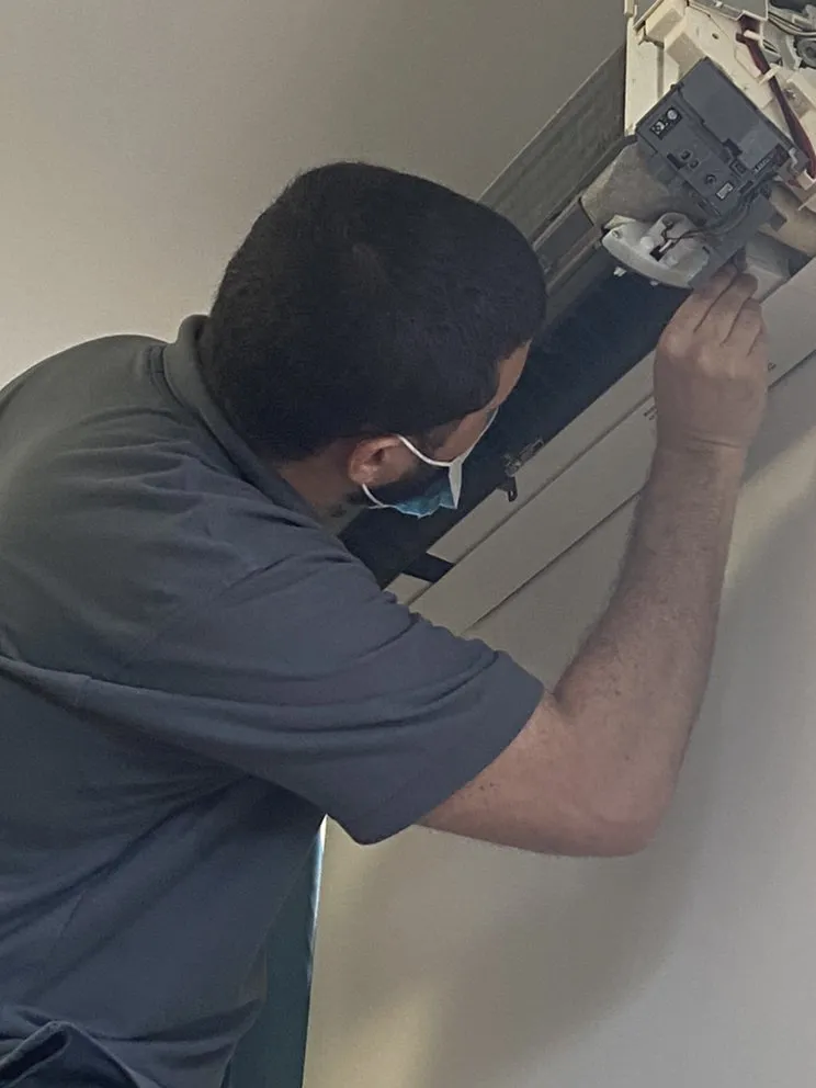 Slide of Oahu Ohana AC