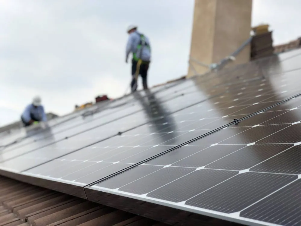 Slide of Oasis Air and Solar