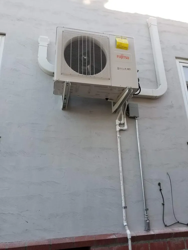 Slide of O&B HEATING & COOLING