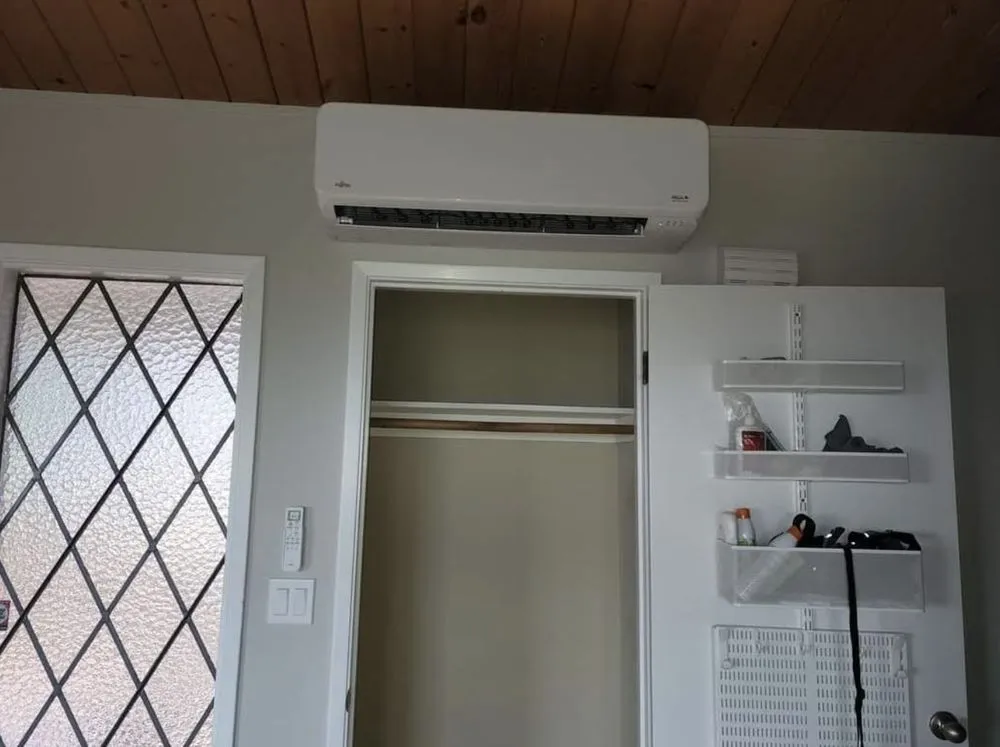 Slide of O&B HEATING & COOLING