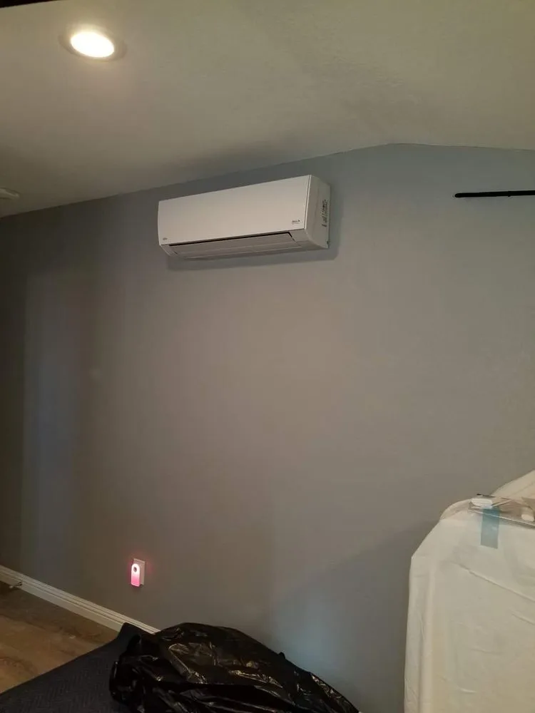 Slide of O&B HEATING & COOLING