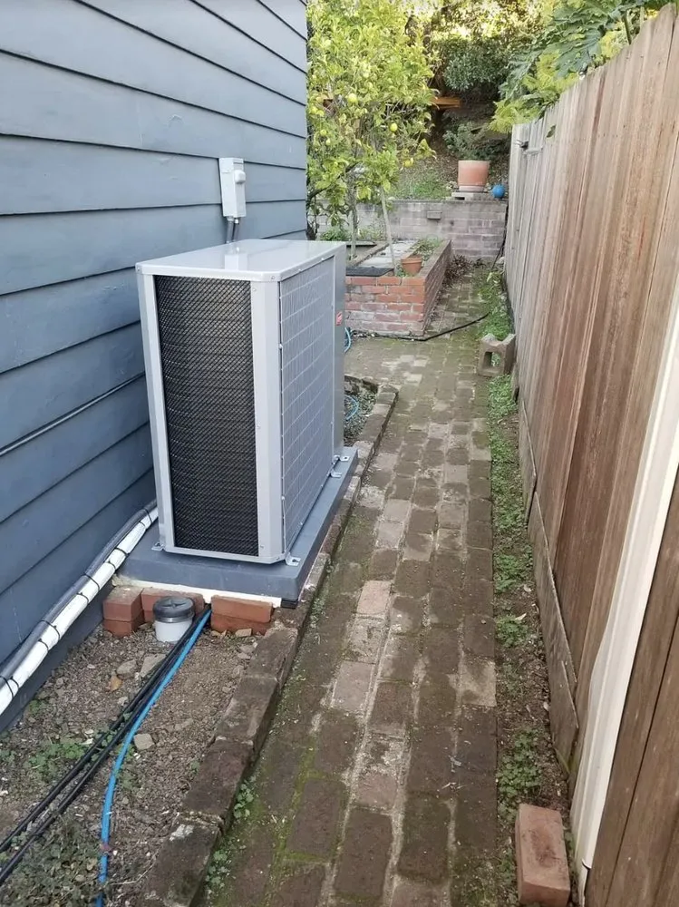 Slide of O&B HEATING & COOLING