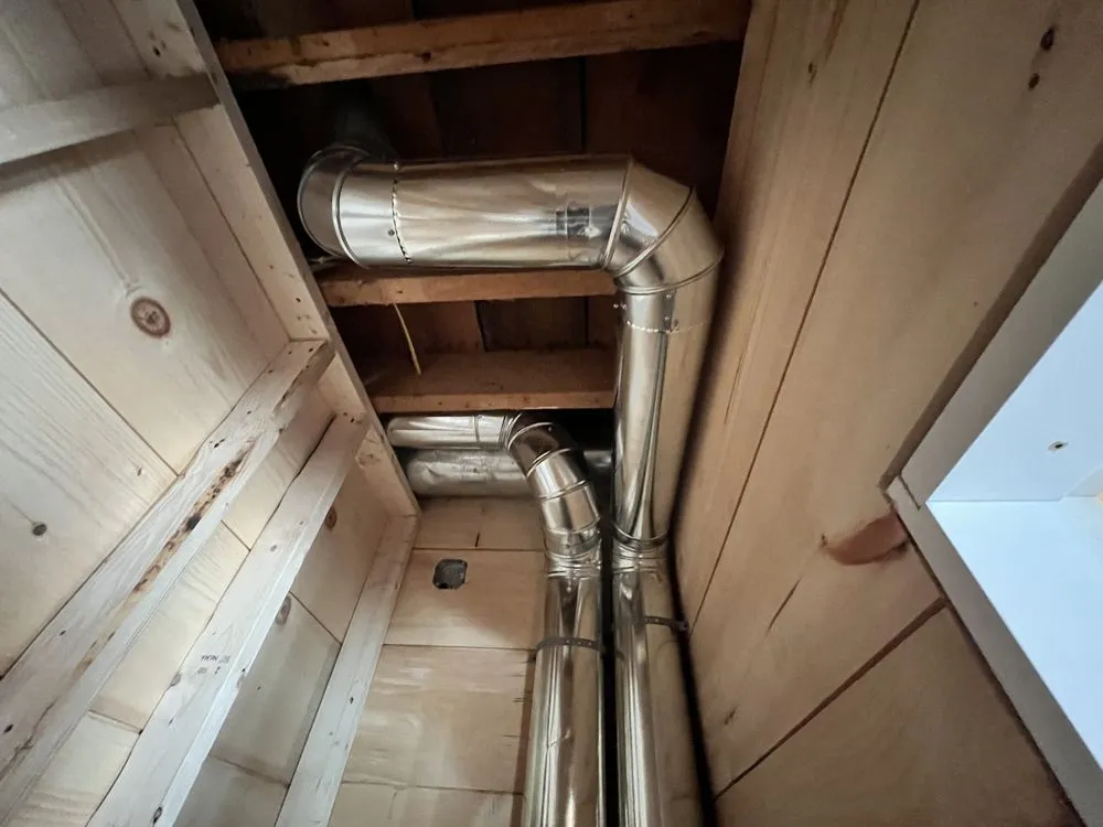 Slide of Off Grid Mechanical