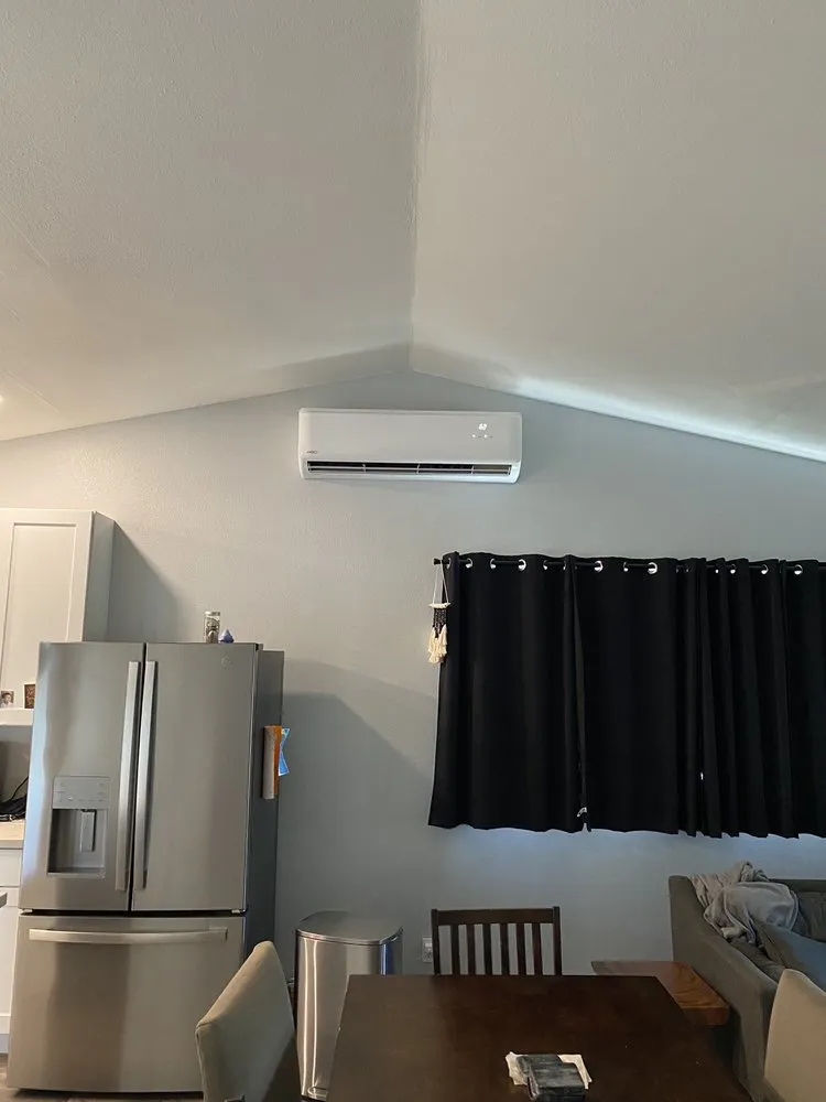 Slide of Ohana Air Conditioning