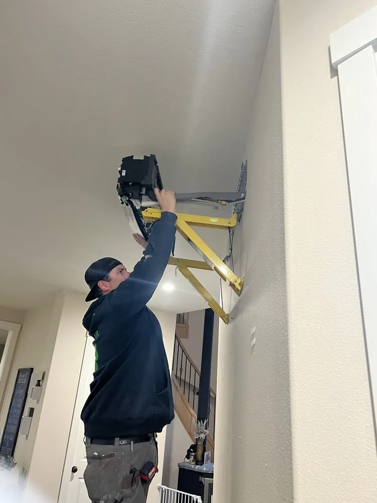 Slide of O'Leary Air