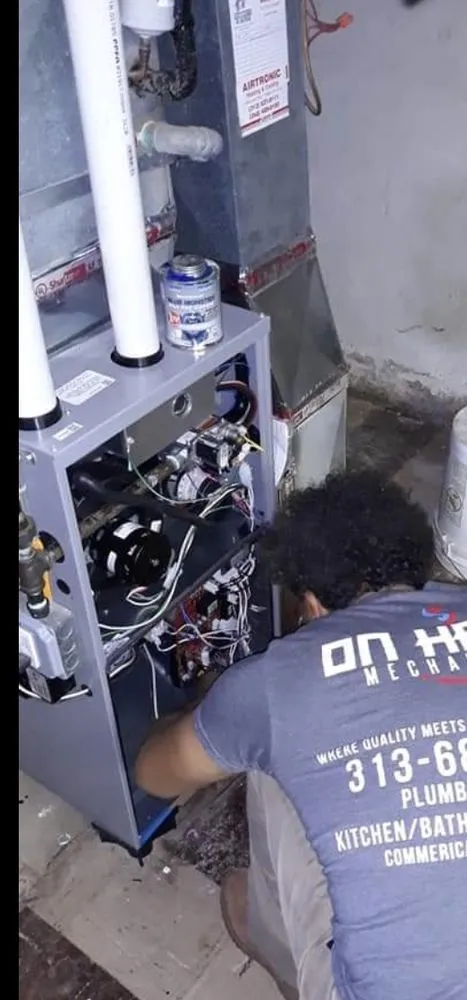 Slide of On Hand Mechanical