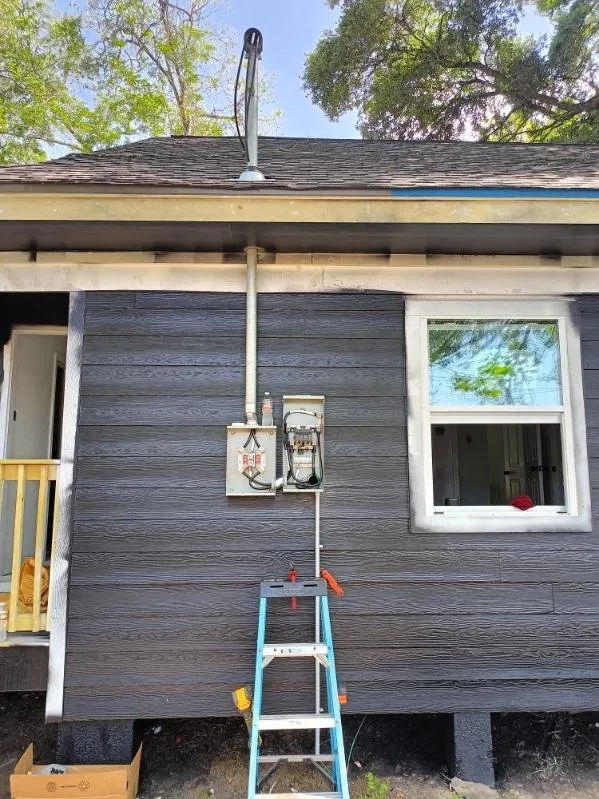 Slide of On The Way AC Plumbing & Electrical