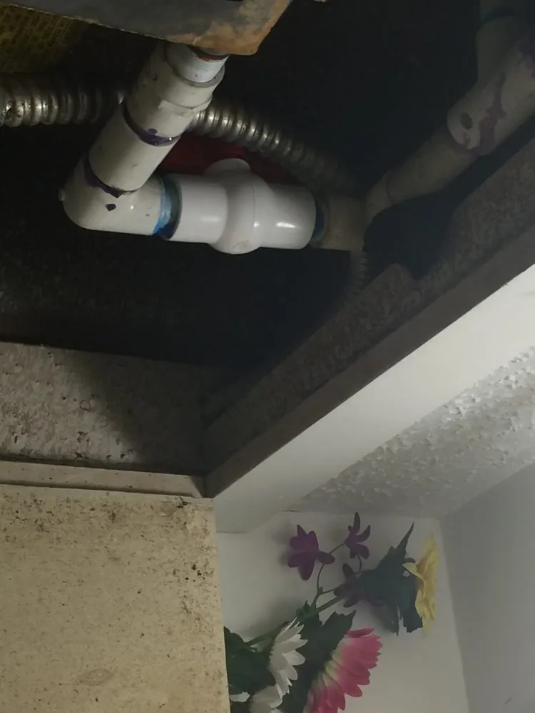 Slide of On Time Experts