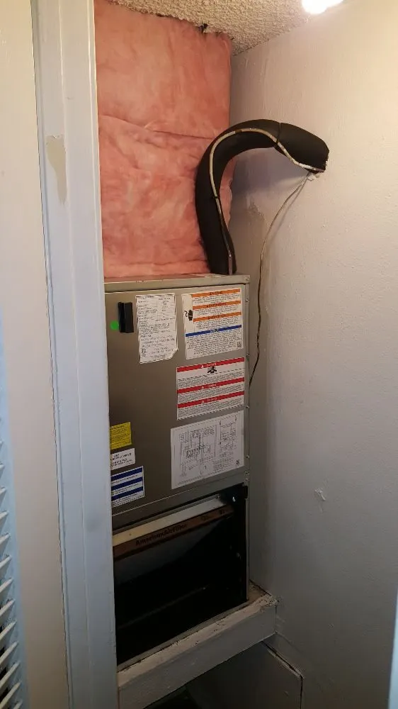 Slide of Onyx Heating & Air Conditioning