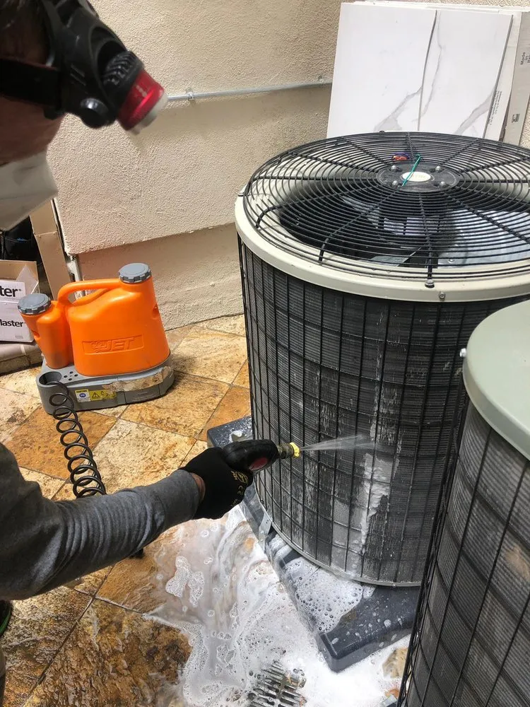 Slide of Organic Air