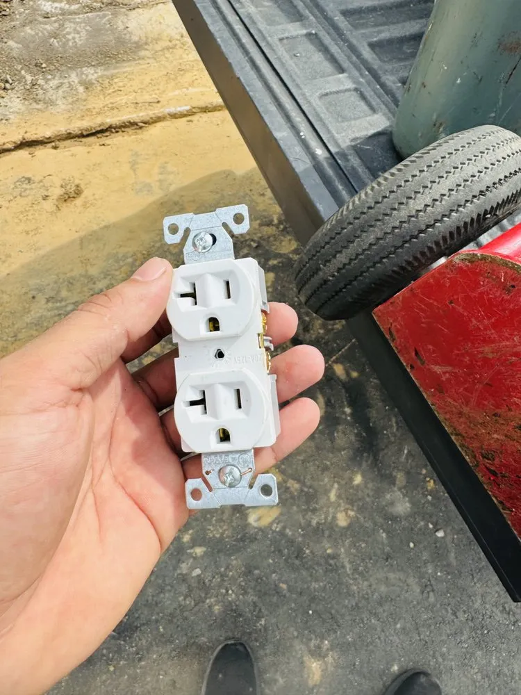 Slide of Ortez Home Services