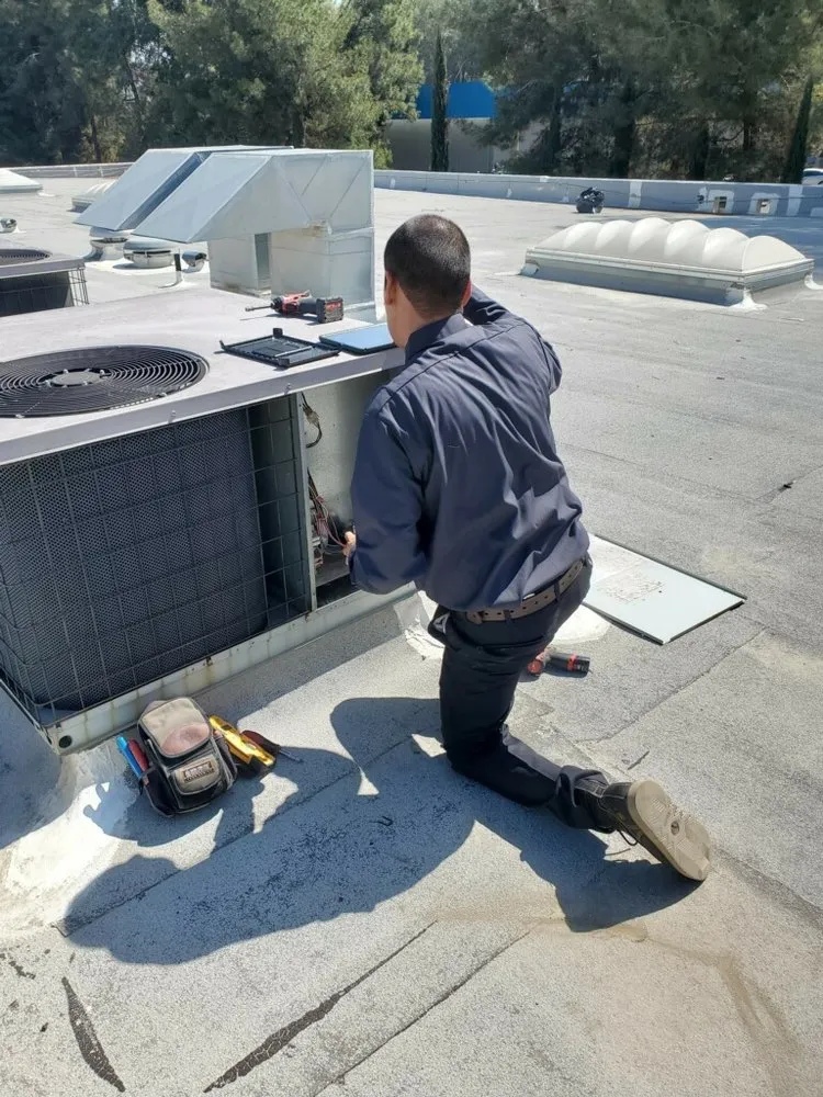 Slide of Oscar's Heating and Air Conditioning