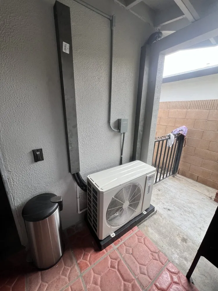 Slide of Oscar's Heating and Air Conditioning