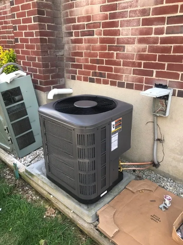 Slide of Outlaw Heating & Cooling