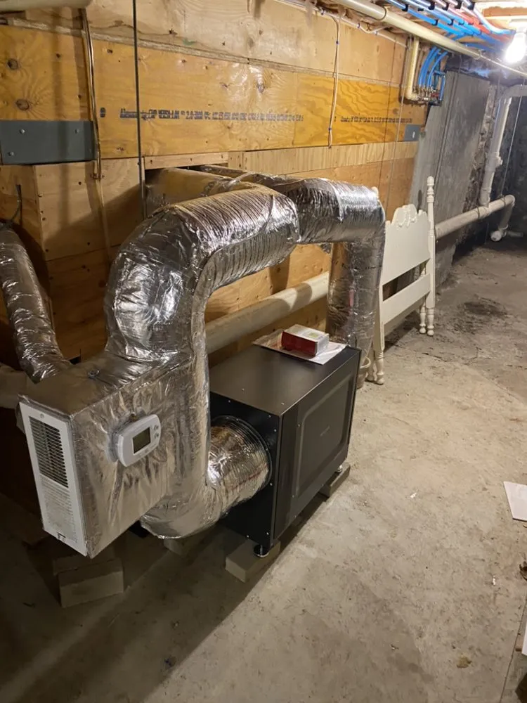 Slide of Outlaw HVAC