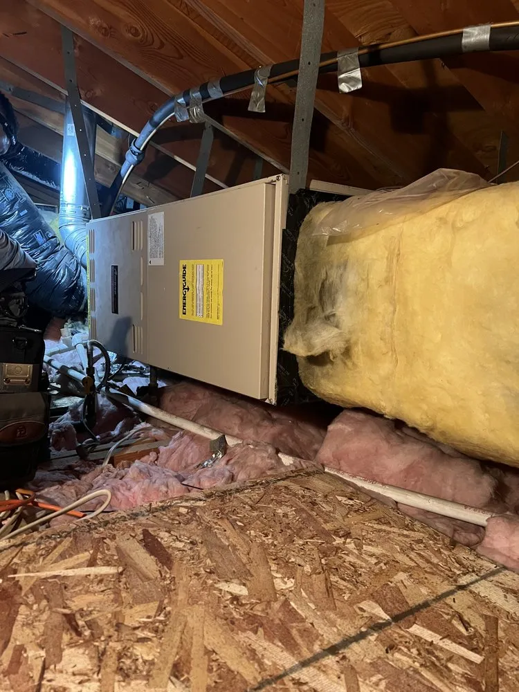 Slide of Oza Air Conditioner And Heating