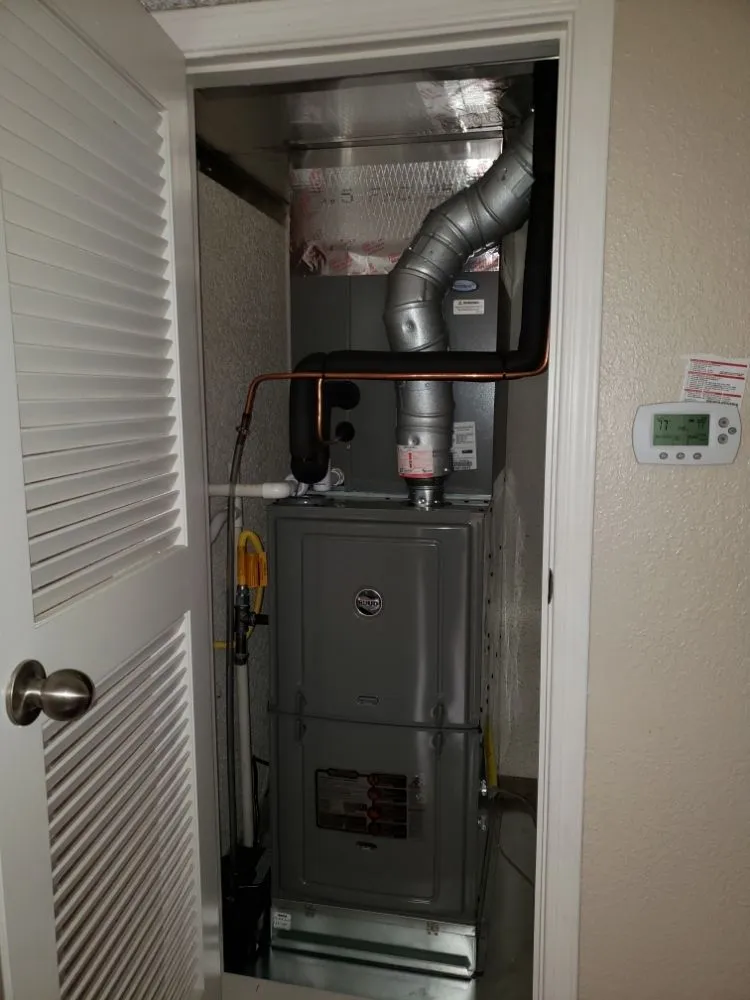 Slide of Padilla'sHVAC/Refrigeration