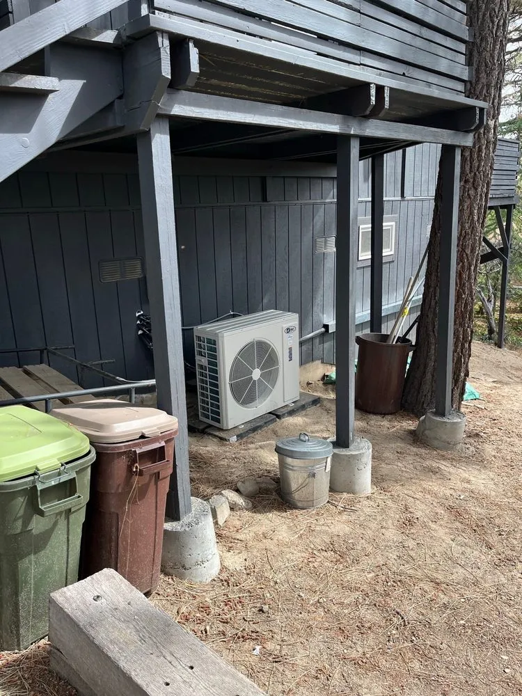 Slide of Palms To Pine HVAC