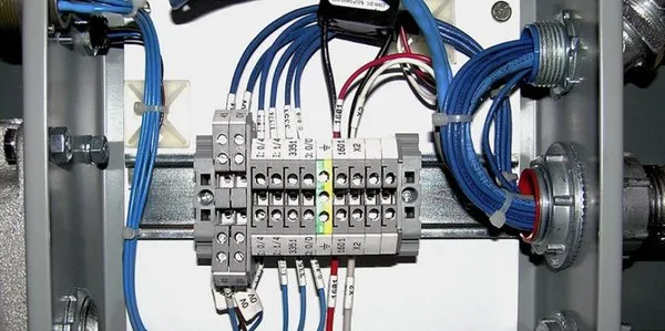 Pals AC & Electrial Logo