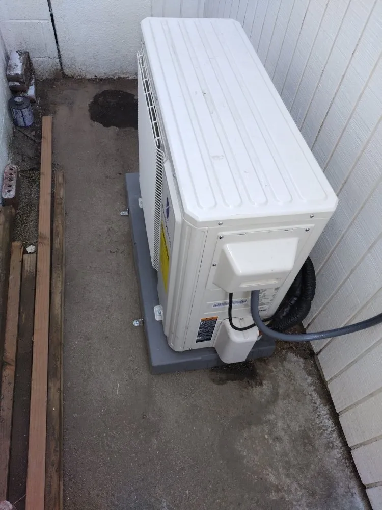 Slide of Papa Kennys Air conditioning and heating