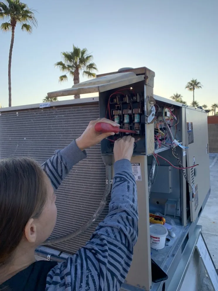 Slide of Paradigm Mechanical