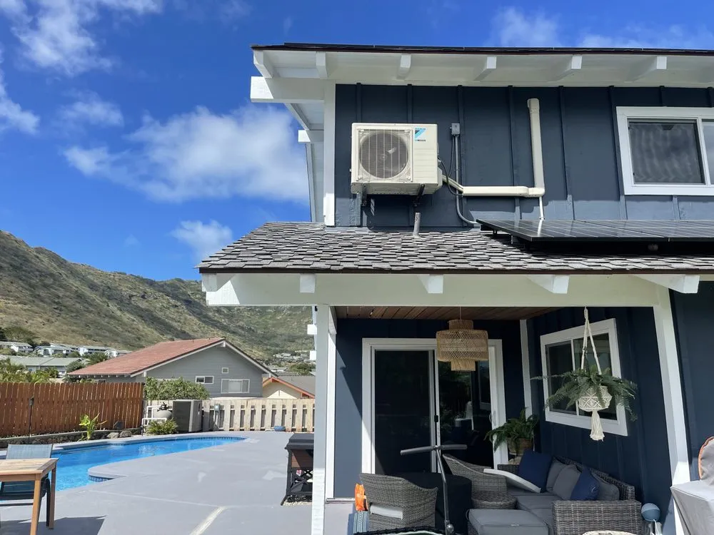 Slide of Paradise AC