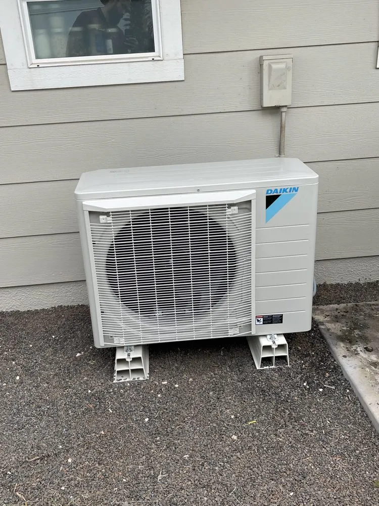 Slide of Paradise AC