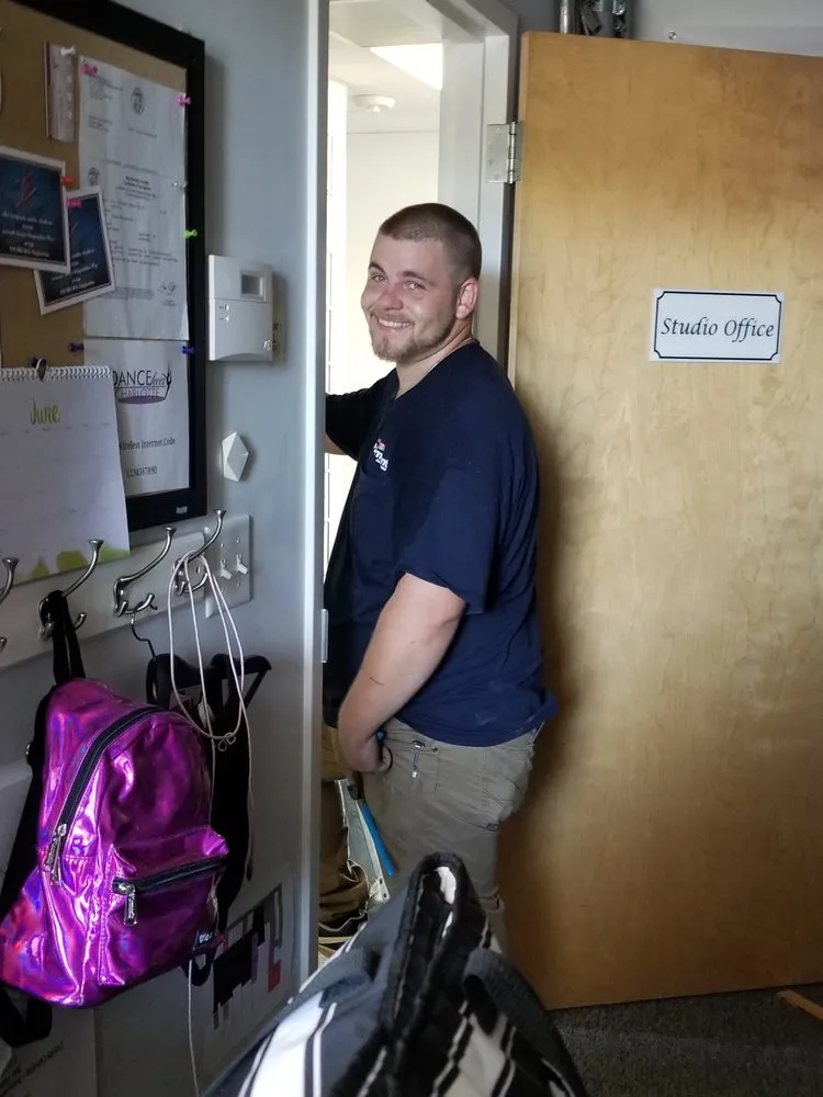 Slide of Paramount Air Solutions