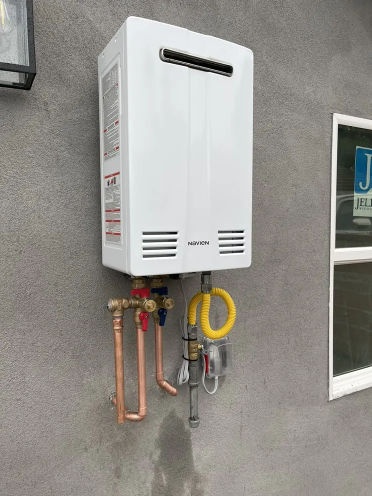 Slide of Paramount Plumbing Heating & Air