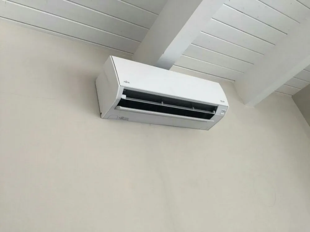 Slide of Patriot Air