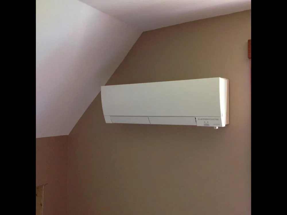 Slide of Paul Mechanical