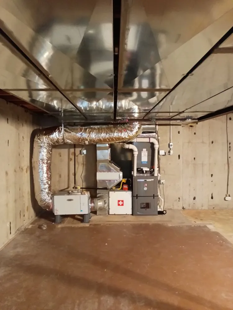 Slide of Paulie's Heating and Cooling