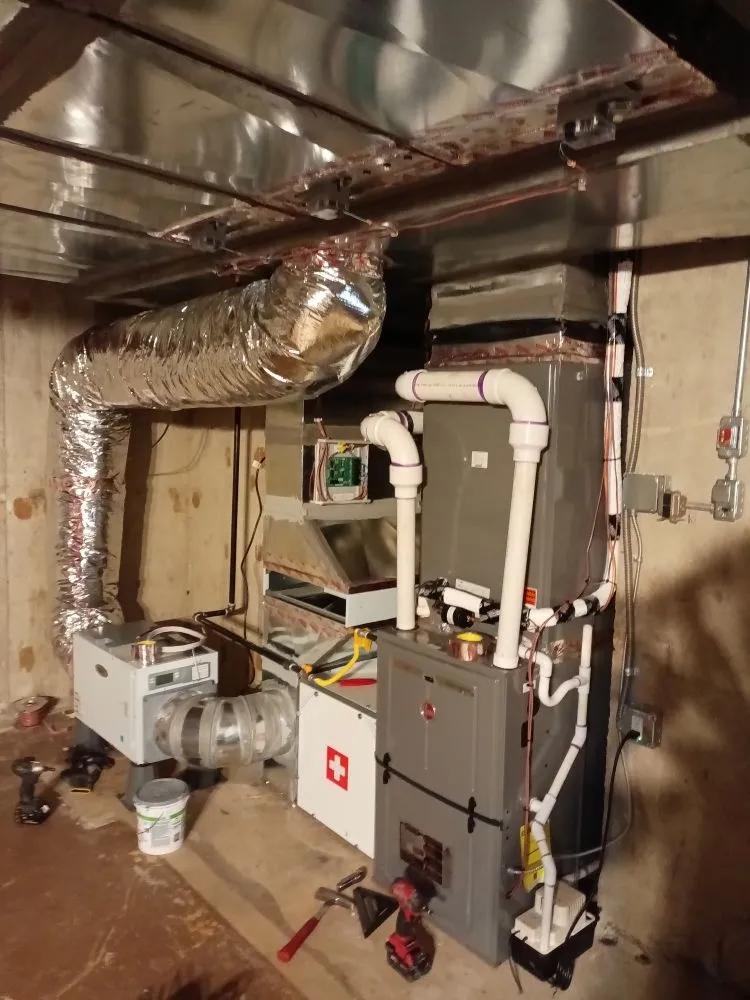 Slide of Paulie's Heating and Cooling