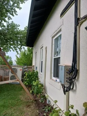 Paulie's Heating and Cooling Logo